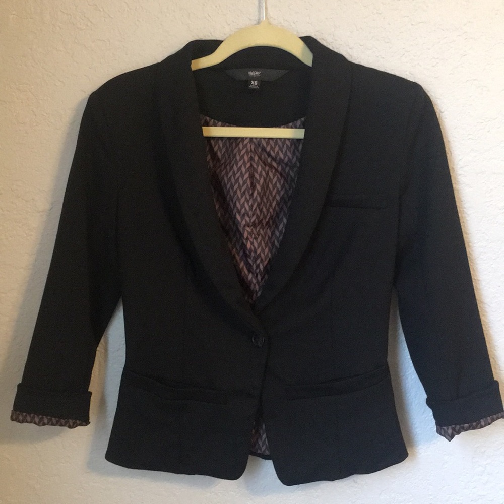 Black Blazer - Maroon Chevron Lining